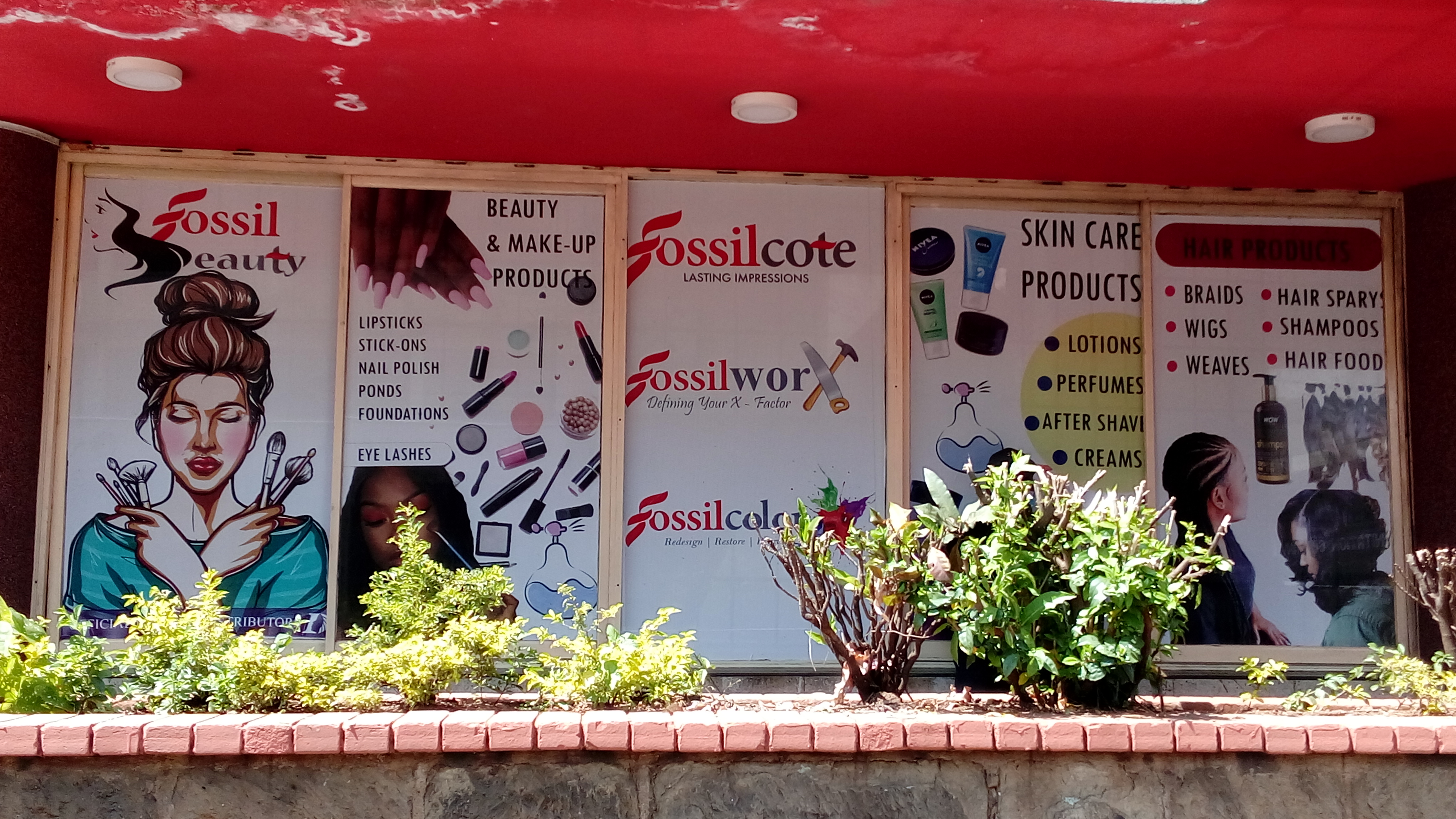 Multi-brand retail window display
